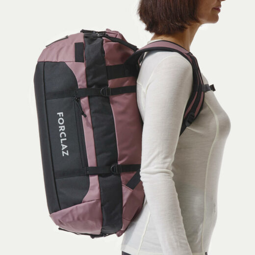 La mochila perfecta para viajar y no facturar equipaje está en Decathlon – y cuesta menos de 50 euros 1