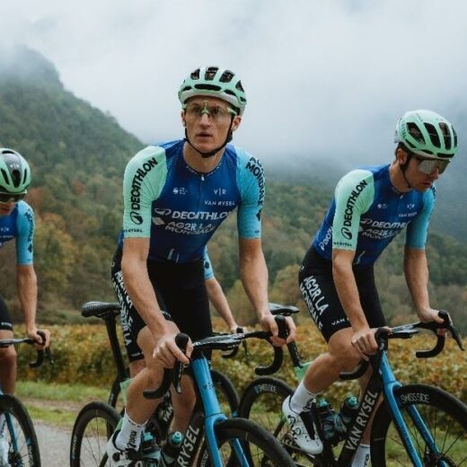 Decathlon y Van Rysel refuerzan su compromiso junto a AG2R La Mondiale para la temporada 2025 1