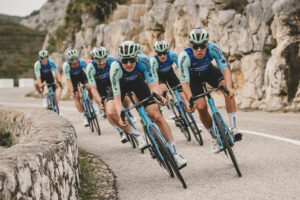 EL EQUIPO DECATHLON AG2R LA MONDIALE CONTARÁ CON UN NUEVO PROPIETARIO A PARTIR DE LA TEMPORADA 2026