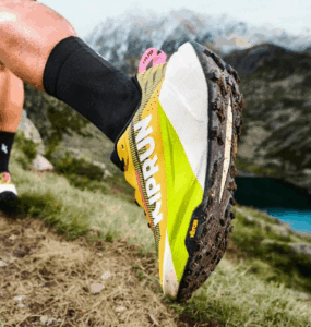 KIPRUN presenta la KIPSUMMIT MAX: máximo confort para ir más allá 1