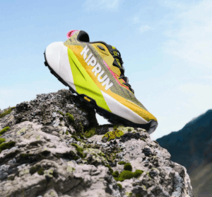 KIPRUN presenta la KIPSUMMIT MAX: máximo confort para ir más allá