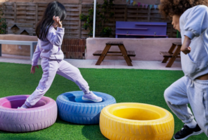 Decathlon defiende que fomentar el movimiento y aprendizaje desde los 0 años es invertir en salud a largo plazo