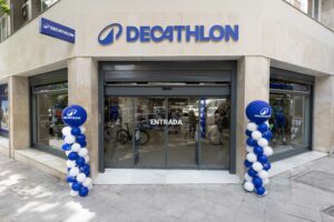 Decathlon refuerza su apuesta en la capital con una nueva tienda en el Paseo de Santa María de la Cabeza 1