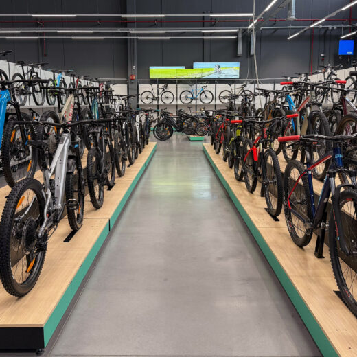 Decathlon acelera su apuesta por la circularidad con una red de espacios de ciclismo de Segunda Vida