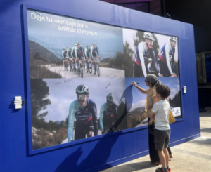 Del Tour de Francia a tu ruta del domingo: así acerca Decathlon el ciclismo profesional a cualquier persona