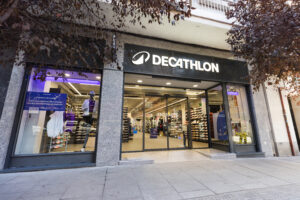 Decathlon impulsa su expansión en la provincia de Barcelona con la apertura de tres nuevas tiendas 3