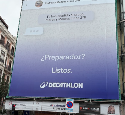 La vuelta al cole empieza cuando te añaden al grupo de WhatsApp: Decathlon lo lleva al centro de Madrid 1