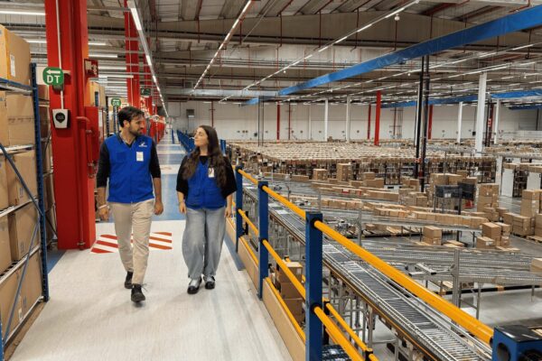 Decathlon busca talento para su área de logística con dos jornadas de contratación en Madrid y Barcelona